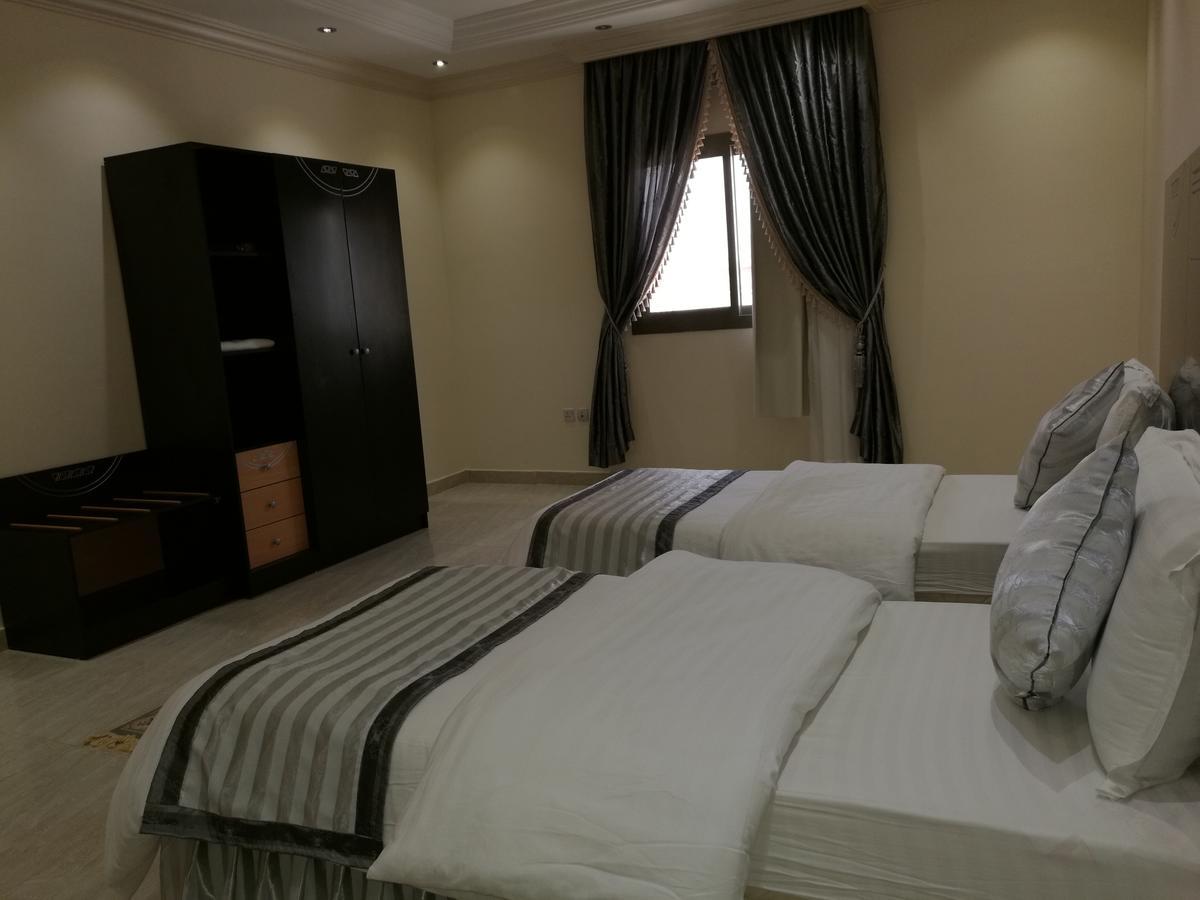 Al Ezzah Palace Hotel Suites Jeddah Luaran gambar