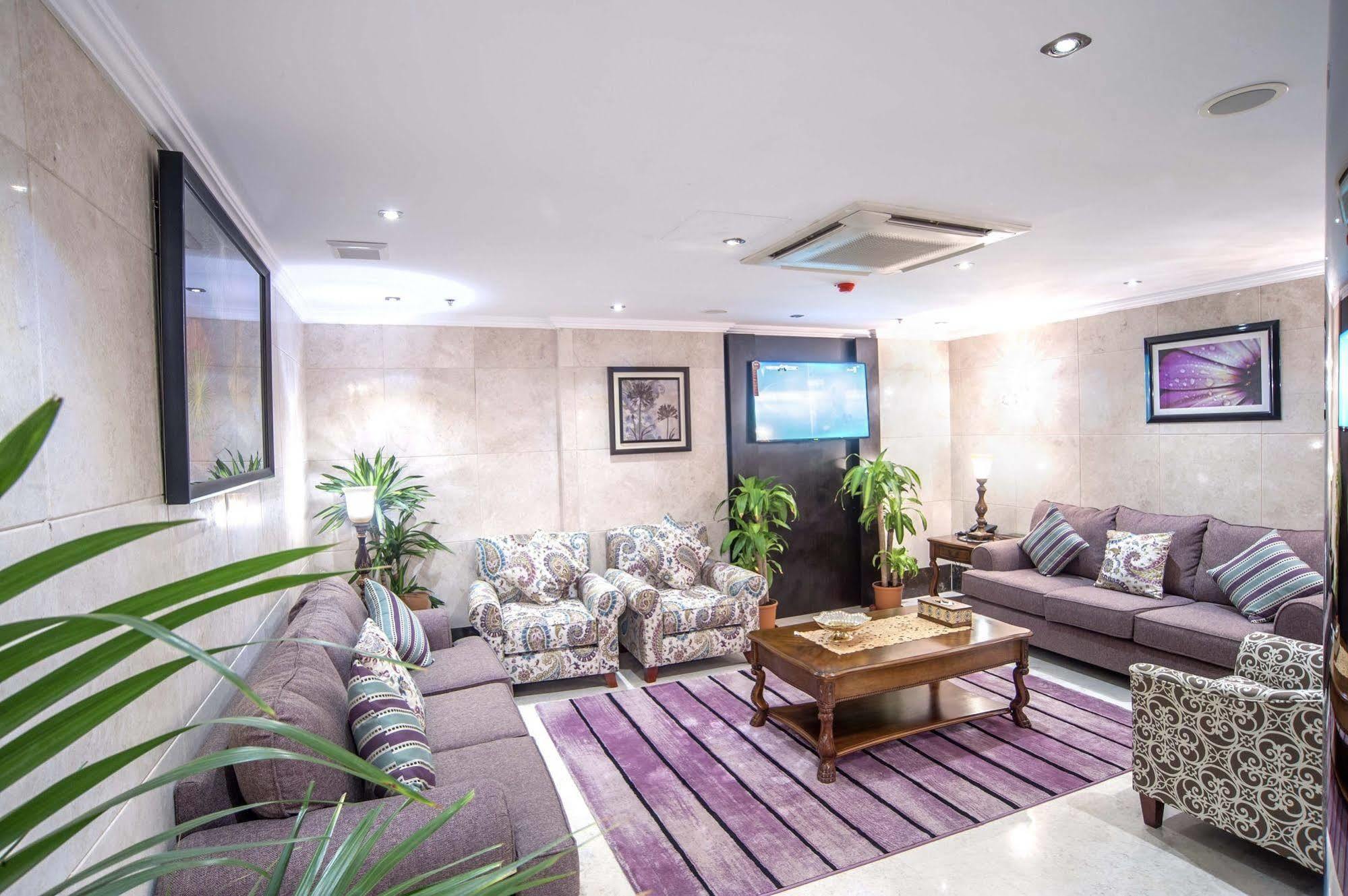 Al Ezzah Palace Hotel Suites Jeddah Luaran gambar